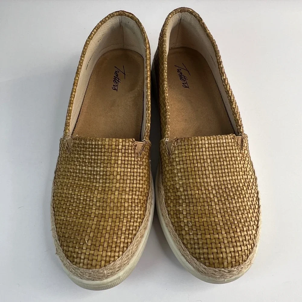 Trotters Woven Espadrille Slip On Flats Tan Brown Leather‎ Accent Women Size 10N